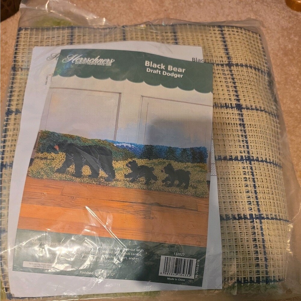 Herrschners® Black Bear Draft Dodger Latch Hook Kit NEW SEALED! 36"x12"